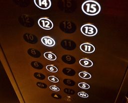 Segurança em condomínio: quais são os cuidados que devo ter com elevador?